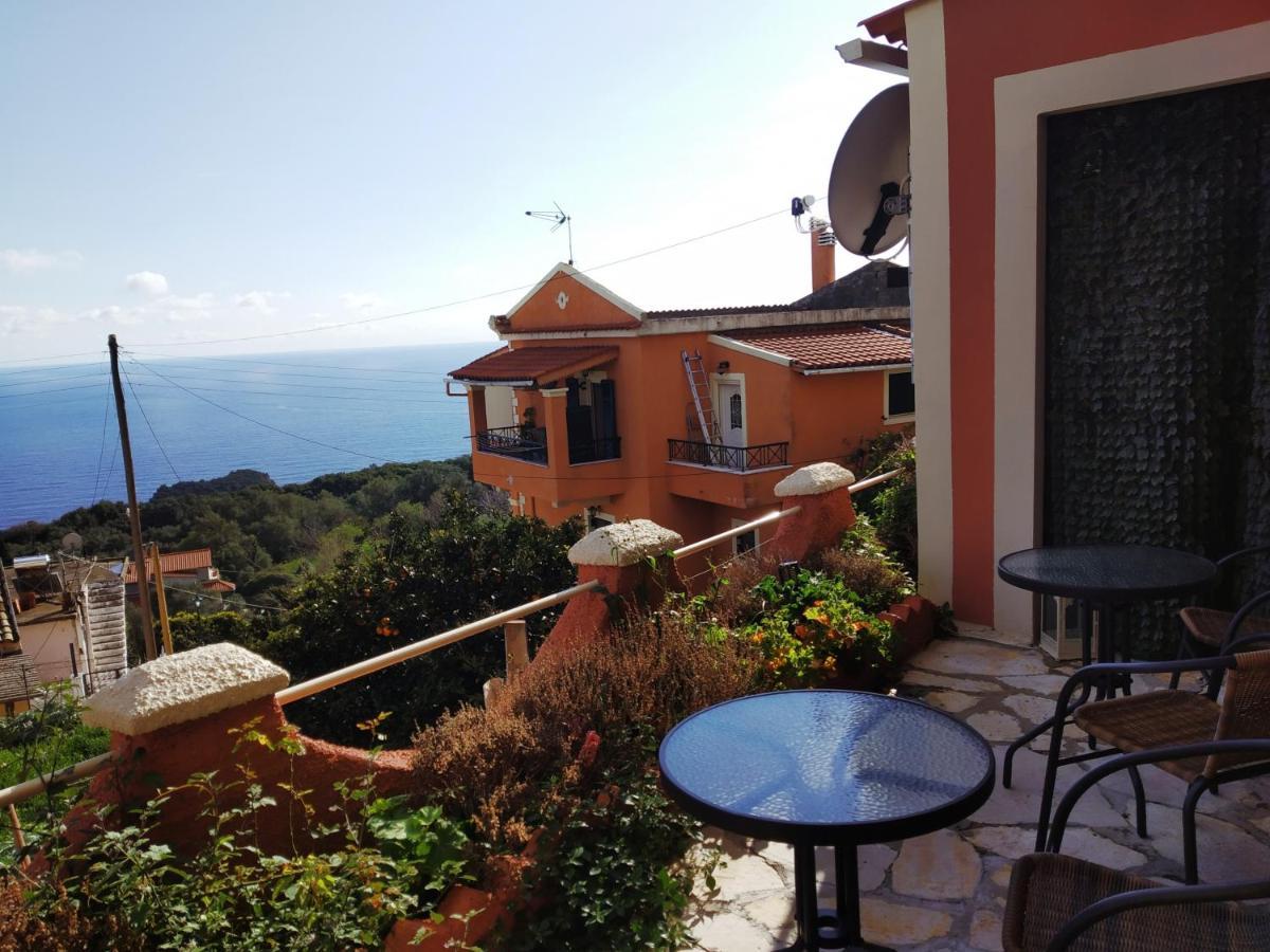 Traditional Panoramic Sea View House Lakones Bagian luar foto