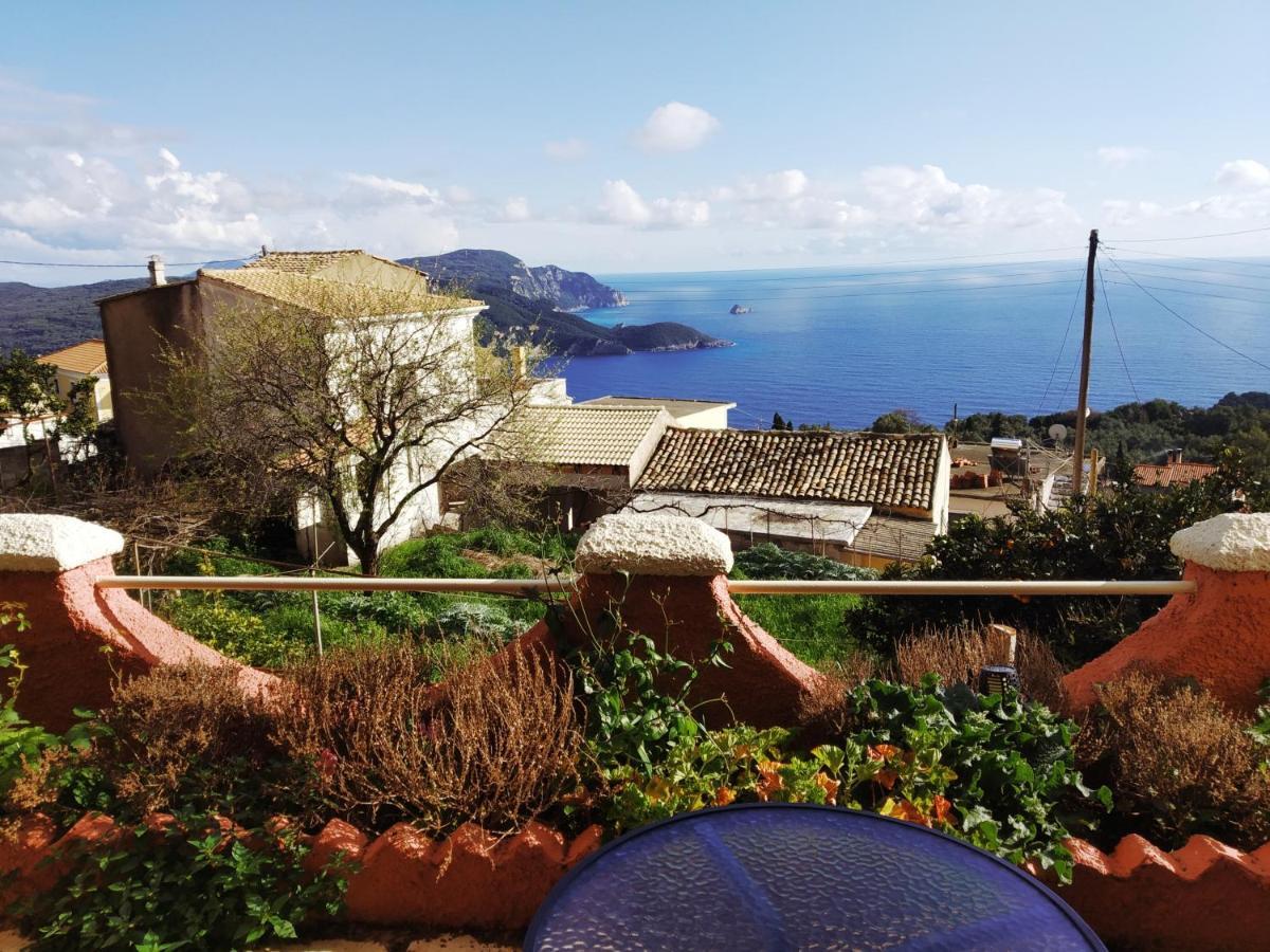 Traditional Panoramic Sea View House Lakones Bagian luar foto
