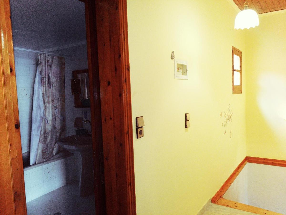 Traditional Panoramic Sea View House Lakones Bagian luar foto