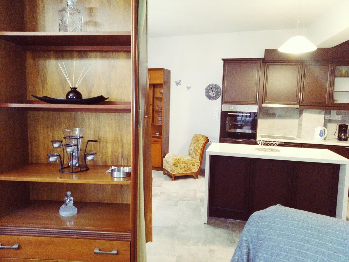Traditional Panoramic Sea View House Lakones Bagian luar foto