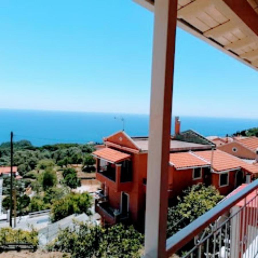 Traditional Panoramic Sea View House Lakones Bagian luar foto